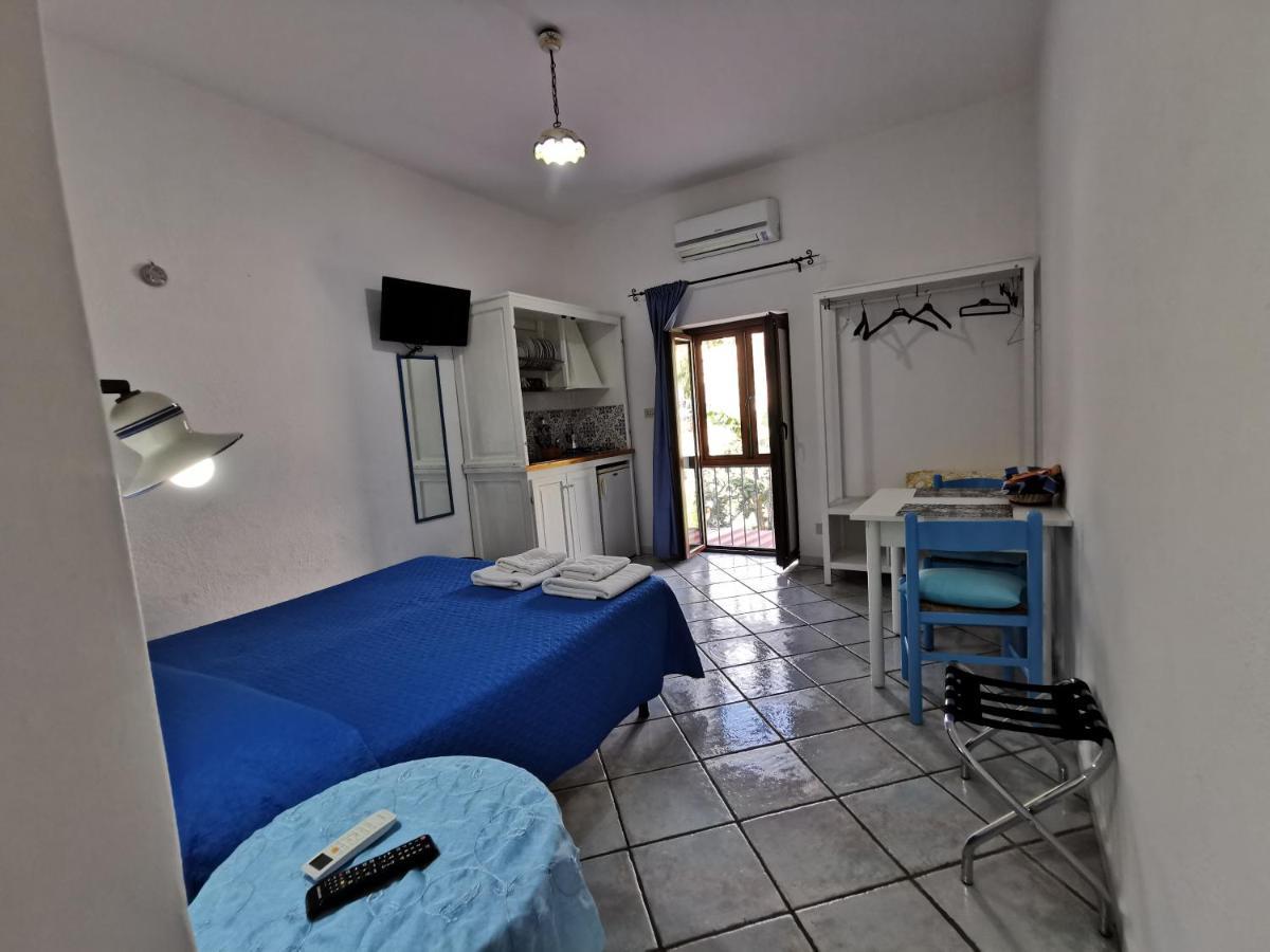 Lo Nardo Accommodation Lipari  Exterior foto