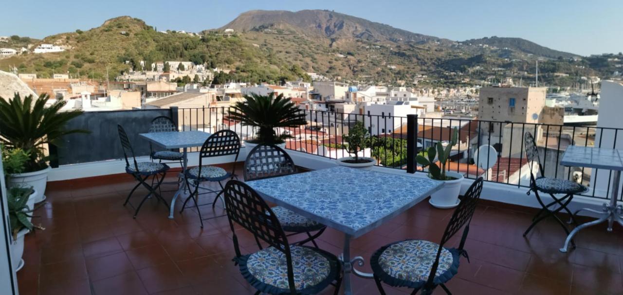 Lo Nardo Accommodation Lipari  Exterior foto