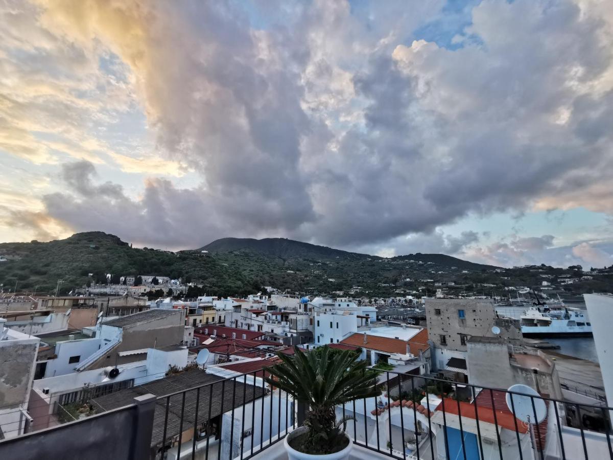 Lo Nardo Accommodation Lipari  Exterior foto