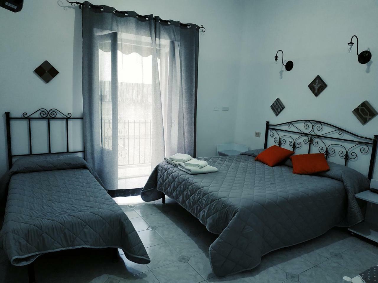 Lo Nardo Accommodation Lipari  Exterior foto